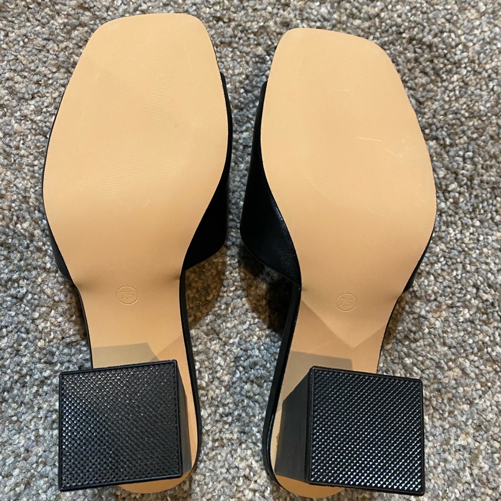 Madden Girl NWB shoes